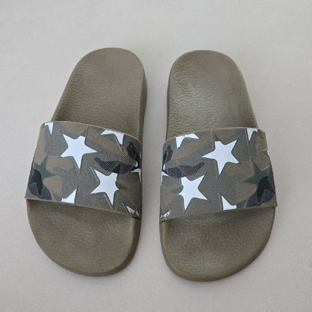 Valentino Garavani Star Print Camo Pool Slide Sandal Size 36
